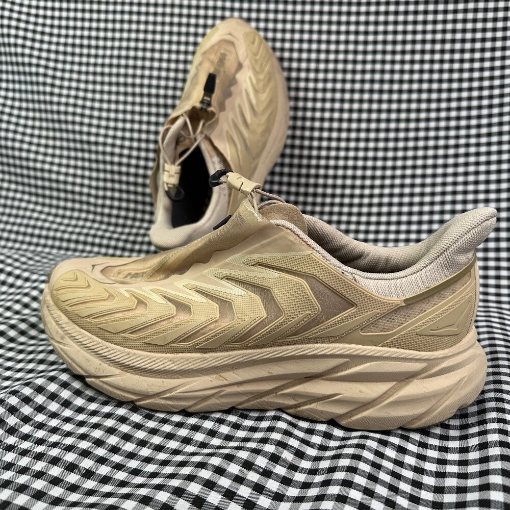 Hoka Project Clifton Quicklace Zipper Cream Beige Minimal Running Womens 8.5